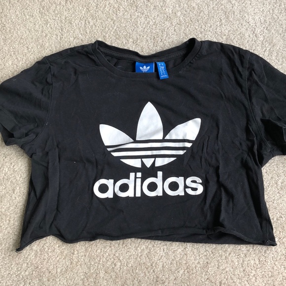 Adidas cropped tshirt - Picture 1 of 3